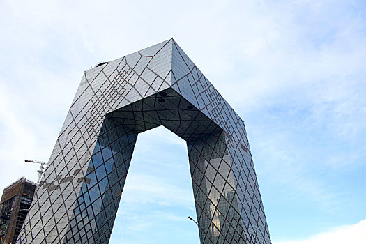 Win10预览版10074：新版商店迎来“音乐频道”