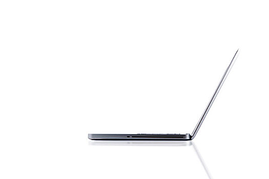 系统停留在启动画面无法进入操作系统怎么办_系